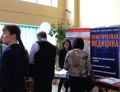 22.04-Заседание и выставка 057.JPG